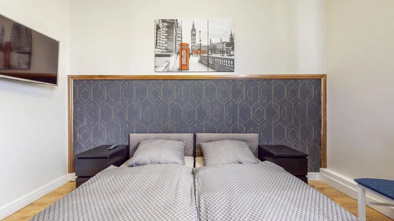 City Place Noclegi Vratislav