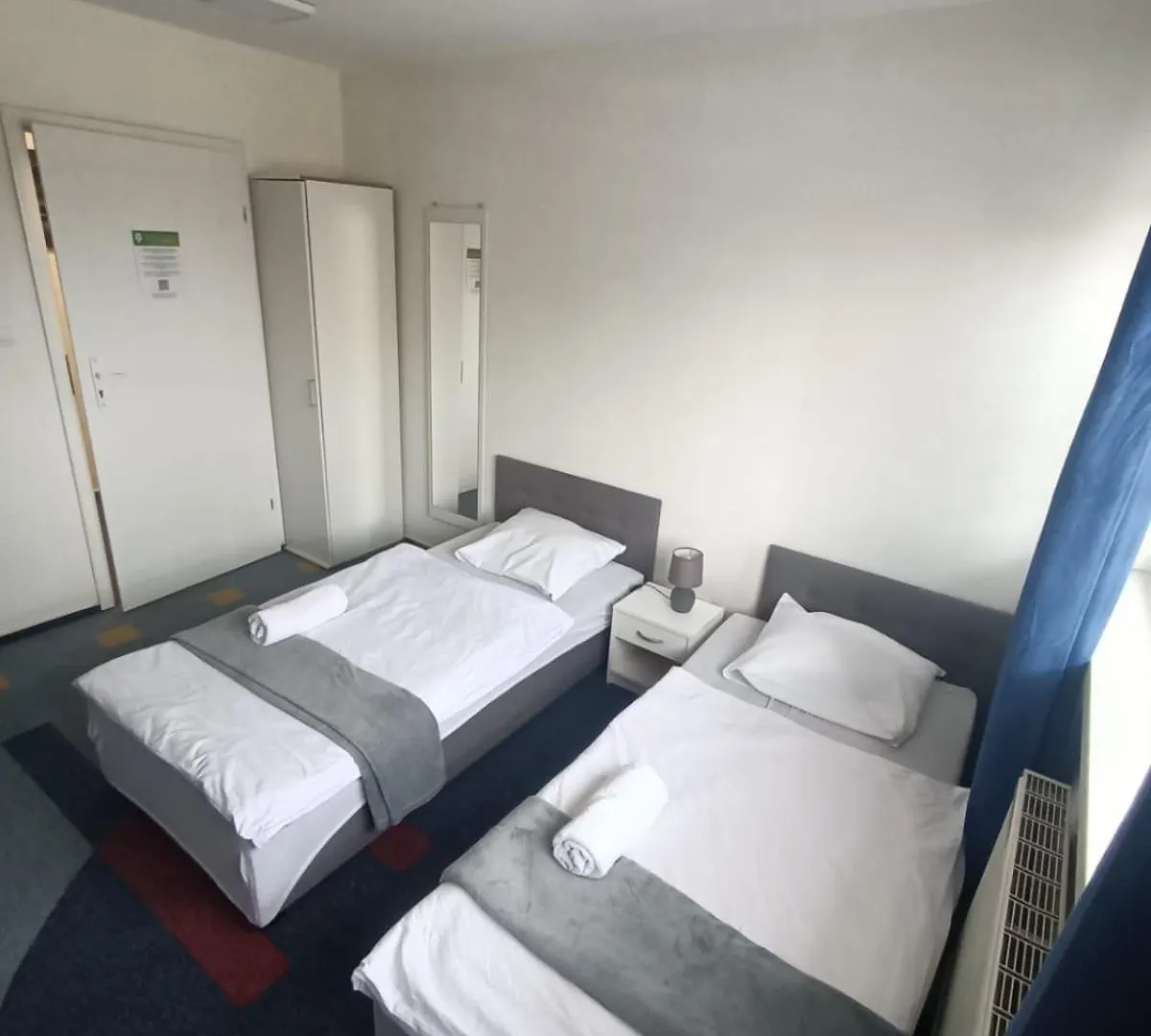 City Place Noclegi Vratislav Aparthotel